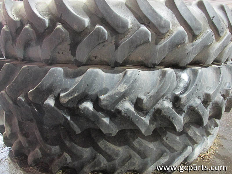 320/90R50 FIRESTONE RADIAL SET